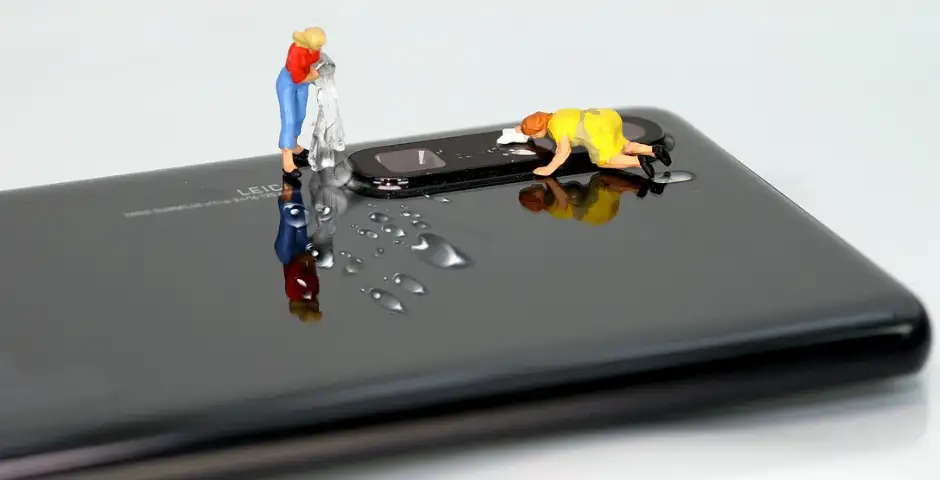 A Importância de Manter o Celular Higienizado Para Evitar o Contágio Coronavírus