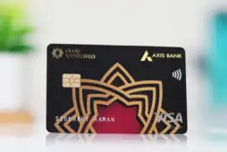 Axis Bank Vistara Signature Credit Card के प्रीमियम लाभों की खोज करें